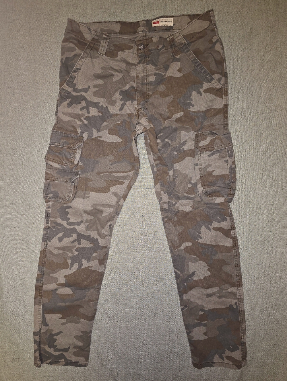 Mens Wrangler Camo cargo pants